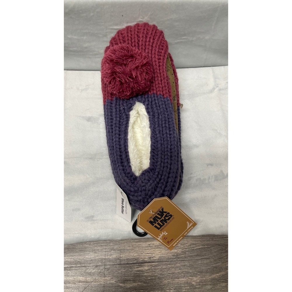 Muk Luks Slipper Socks Women SM 6-8 Purple Knit Faux Fur Shea Butter Pom Pom NEW